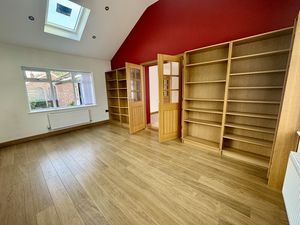 Family Room- click for photo gallery